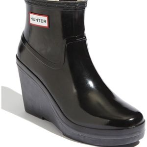 COPY - Hunter Black Patent Short Wedge Rain Boot